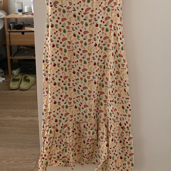 Reformation Granada Dress in Supermarket Sweep - Picture 4 of 6